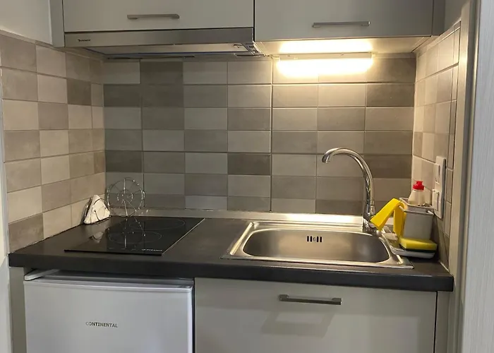 아파트호텔 Harmony & 3*