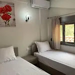 Harmony & 4* 스칼라 포타미아스