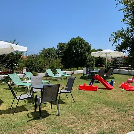 Aparthotel Harmony & 4*