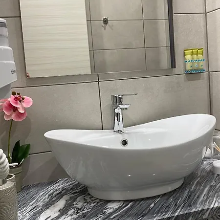 Harmony & סקאלה פוטאמיאס