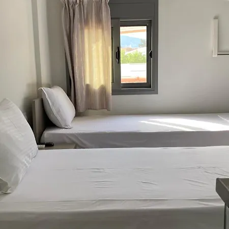 מלון דירות Harmony &