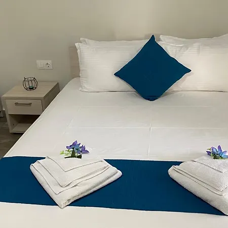 Aparthotel Harmony &