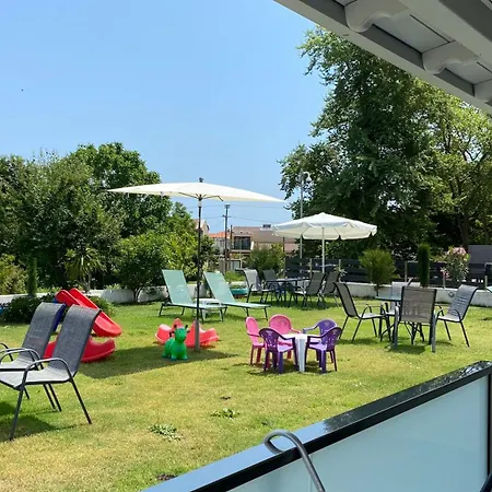 מלון דירות Harmony &